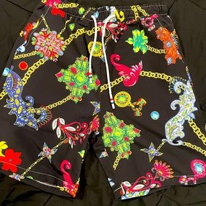 Floral casual shorts M but fits as a Small